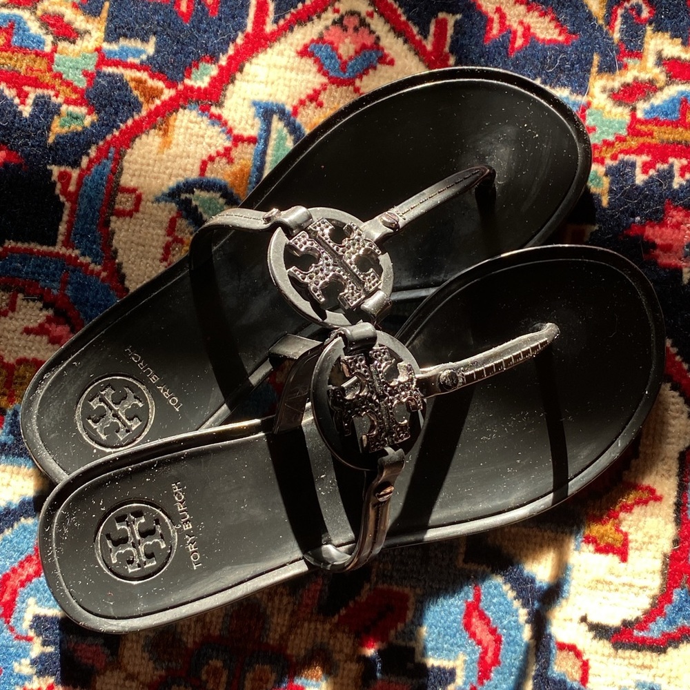 Tory Burch Sandals (fits 6, 6.5 and 7 narrow)